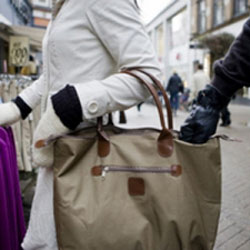 03 hot-de-posete 03 hot-de-posete