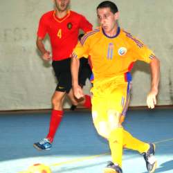 11 x 1 internationalul  Cosmin Gherman, de la fc deva, a fost cel mai bun jucator al Romaniei in partida a doua cu belgienii
