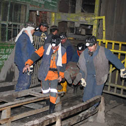 MINERI - EXPLOZIE - MINA PETRILA MINERI - EXPLOZIE - MINA PETRILA