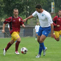 11 x 1 masivul atacant hunedorean Zelencz a punctat numai din penalty, desi a avut si alte bune ocazii de a inscrie