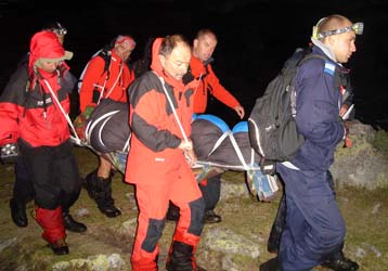 02 salvamontisti turista accidentata (3)