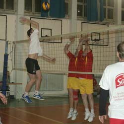 11 x 2 indiferent de scor partidele din cadrul Campionatului Judetean de Volei au fost aprig disputate