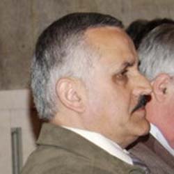 03.popescu cel cu costum maro