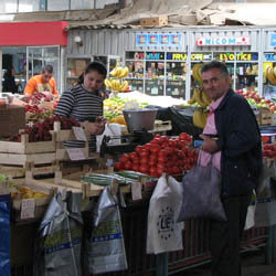 04 piata obor hunedoara (8)