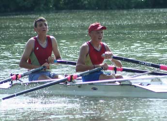 11 x 1 canotorii deveni si-au indeplinit obiectivul in doar doua curse