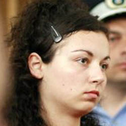 03 carmen-bejan-insarcinata