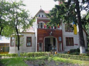 05 primaria-petrila-are-datorii