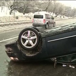 03 masina_rasturnata_86478200