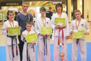 11 stire 3 sportivi pantera neagra