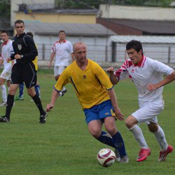 11-stire-1-fotbal-judetean