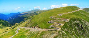 transalpina-drum-peste-creasta-muntilor