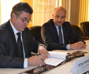 05 Petru Margineanu Sorin Maxim-Semnare contract anvelopare blocuri (10)