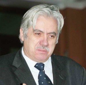 Scriitorul-Valeriu-Butulescu