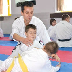 11 x 2 karate heian deva (2)