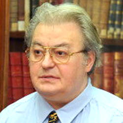 05 corneliu vadim tudor