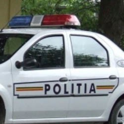 03 masina-politie-76