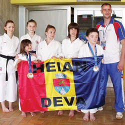 11-karate-17-octombrie-pagina-11