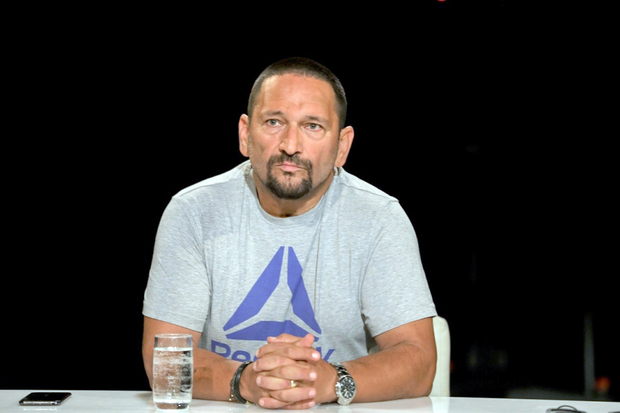 Pagina de Facebook a lui Traian Berbeceanu, spartă de hackeri