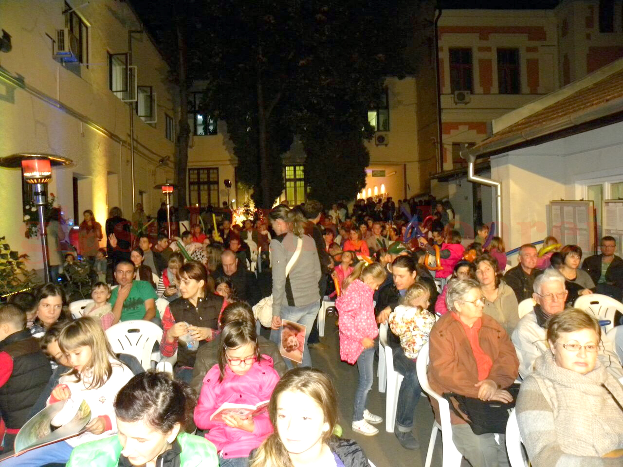 Revine Noaptea bibliotecilor!