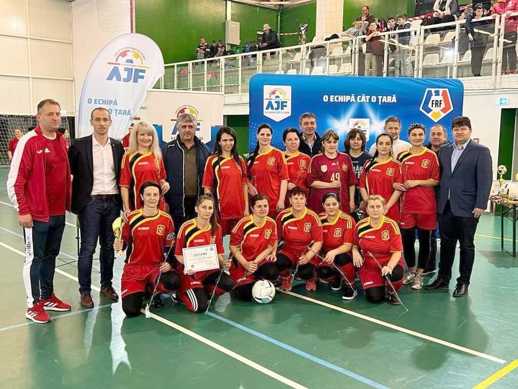FOTBAL FEMININ. Fotbalistele din Simeria au câștigat Cupa 8 Martie