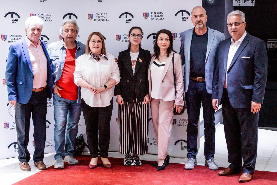 Număr record de spectacole la Teatrul de Artă Deva în această stagiune