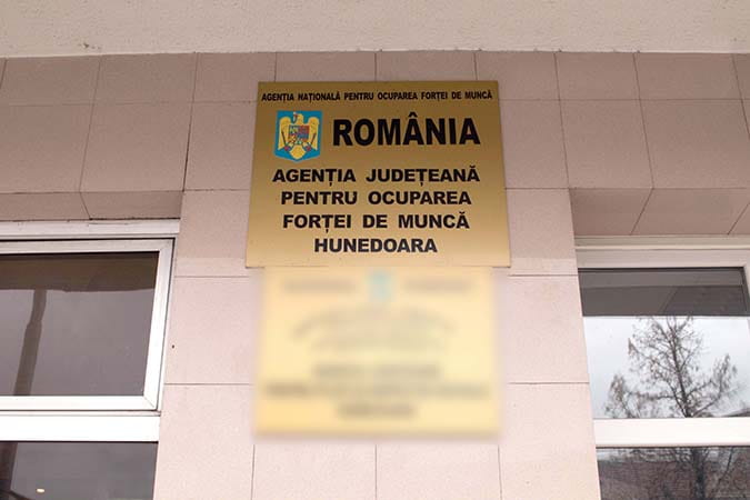 Cum își umilește subordonații directoarea adjunctă de la AJOFM