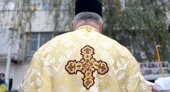 Preoţi, salarii mai mari după greva dascălilor