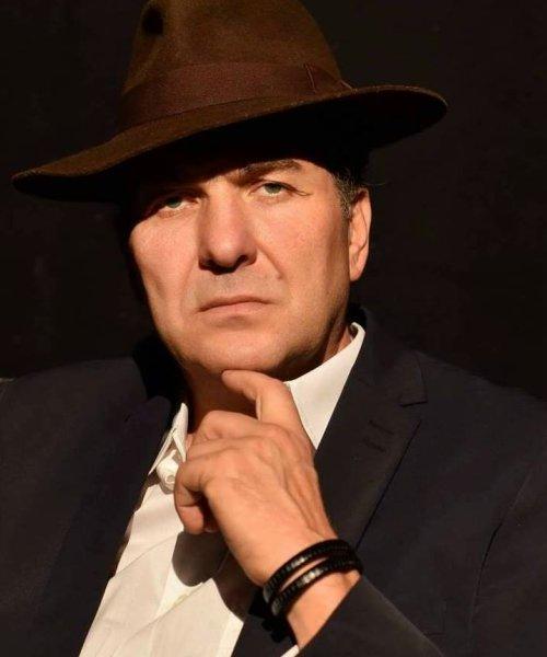 Managerul Mihai Panaitescu: Suntem un teatru profesionist