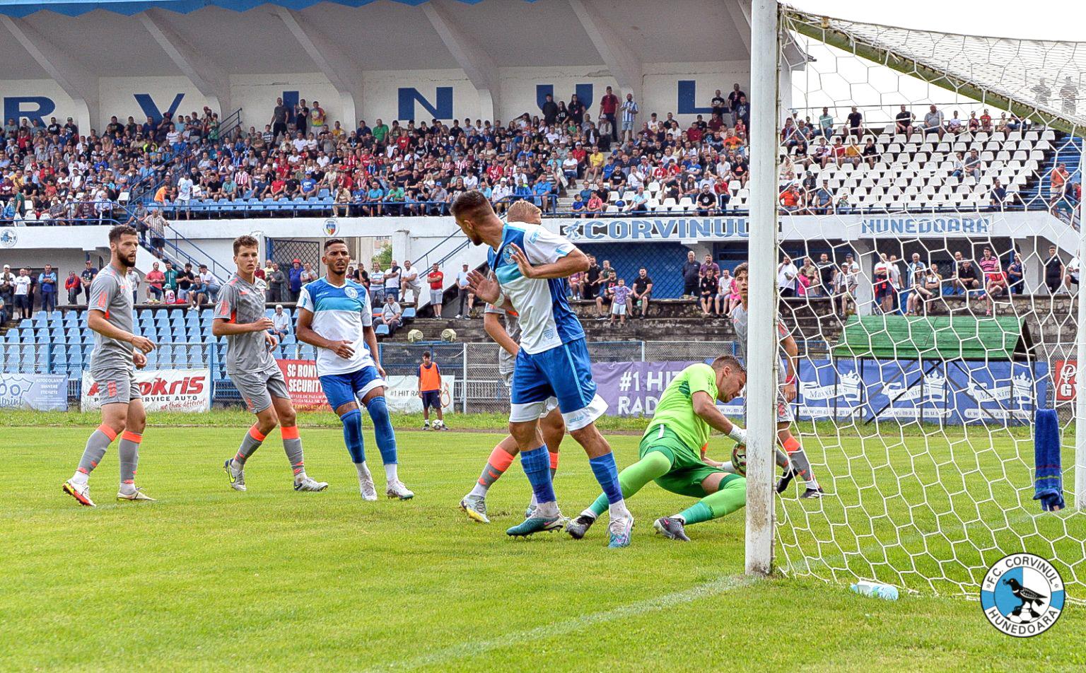 FOTBAL. Corvinul a revenit pe teren. În culise se pregătesc schimbări importante