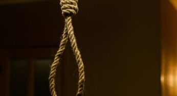S-a spânzurat în sediul Poliției