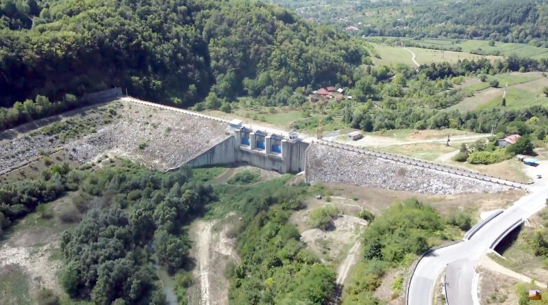 Barajul de la Mihăileni, blocat definitiv  de activiștii de mediu. Situaţia este critică, spune preşedintele Consiliului Județean